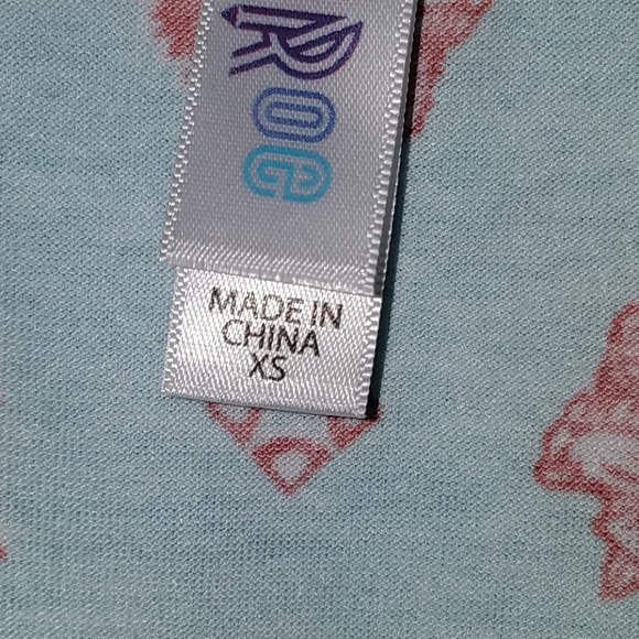 ๐ Women's LulaRoe Wolf Print Sleep Top Size X-Small - Picture 6 of 10